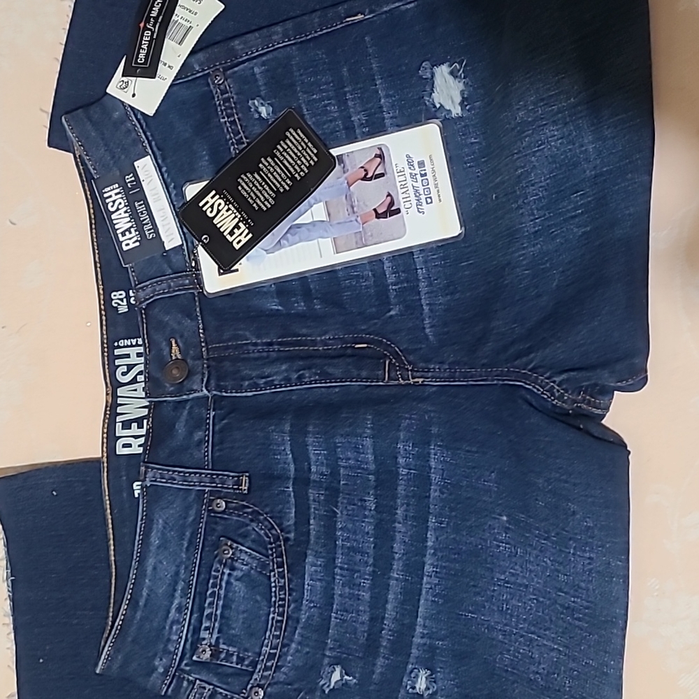 NWT Rewash Charlie  capris, short jeans
